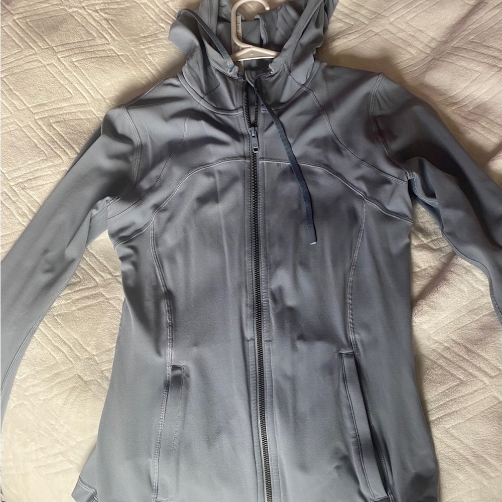 Lululemon Define jacket - Picture 2 of 4